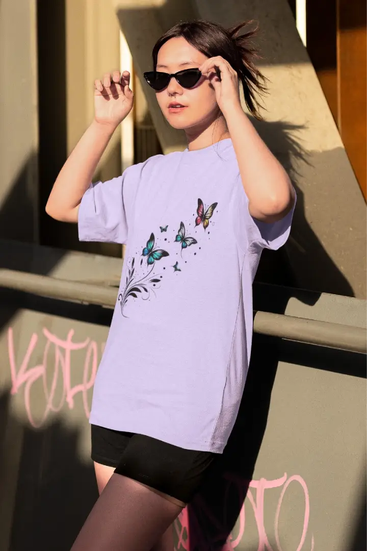 “Divine Krishna Cosmic Flow Tee – Oversize”